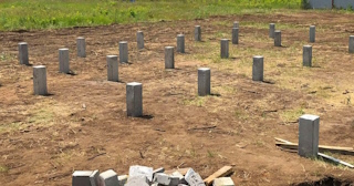 Фундамент на забивных жб сваях под ключ в Кохме - фундамент из забивных железобетонных свай цена от 3097 руб/м2